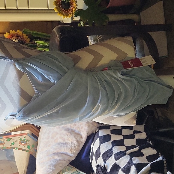 Day Dance dancing outfit.. very cute an beautiful for any lit girl Goin to dance - Picture 6 of 16